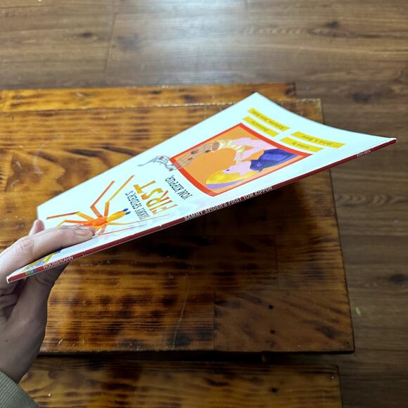 PJ Library Sammy Spider's First Yom Kippur Jewish Paperback Book - Picture 11 of 11